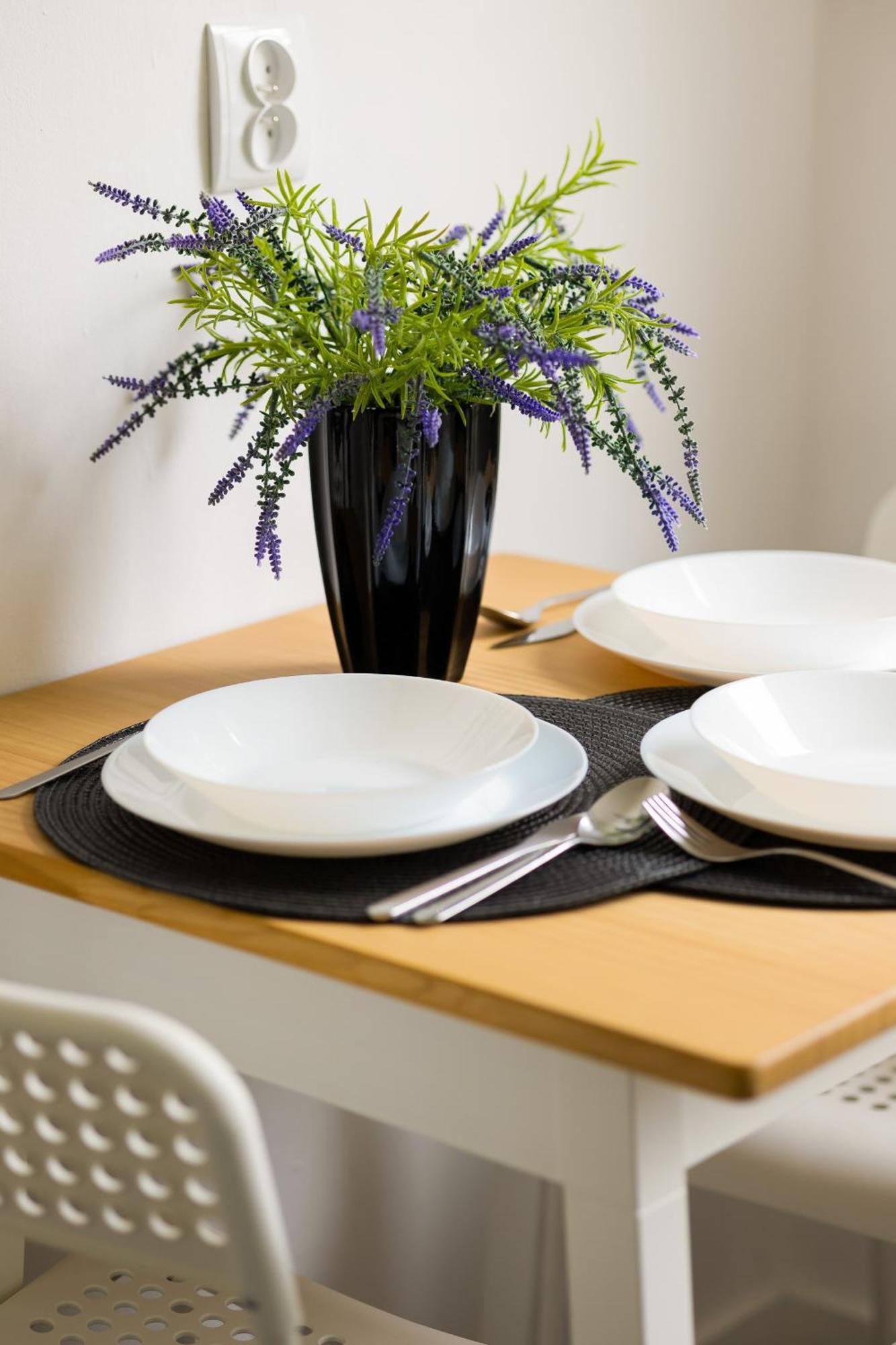 Apartment Bright For 4 People In By Renters Warschau